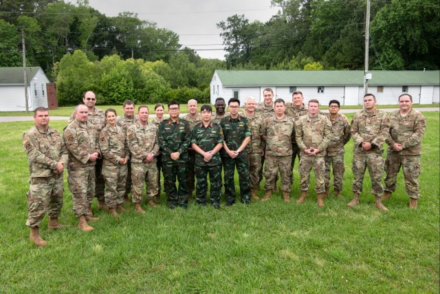 Oregon Guardsmen sharpen skills and strengthen partnerships during Cyber Shield Exercise 2025
