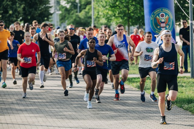 U.S. Army Garrison Wiesbaden Community Members participate in a five-kilometer run in honor of the U.S. Army’s 250th anniversary, on Lucius D. Clay Kaserne, Wiesbaden, Germany June 14, 2025. (U.S. Army photo by Travis Thurston)