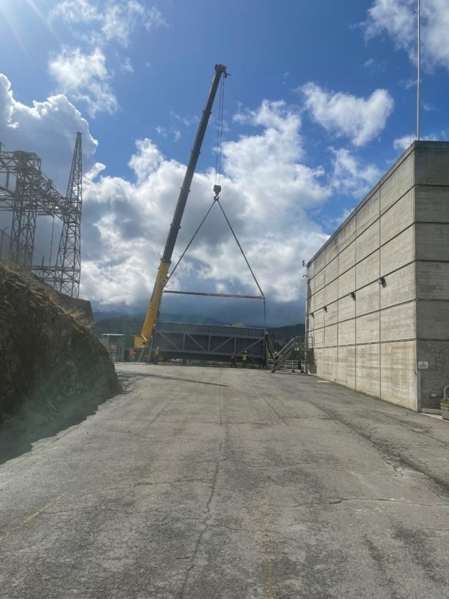 From delamination to durability: How Fiber-Reinforced Polymer is fortifying Albeni Falls Dam&#39;s Gate 3