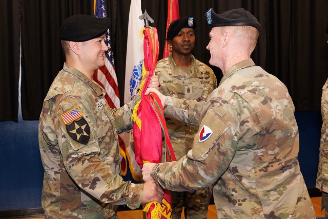 Wallace assumes command at ANMC