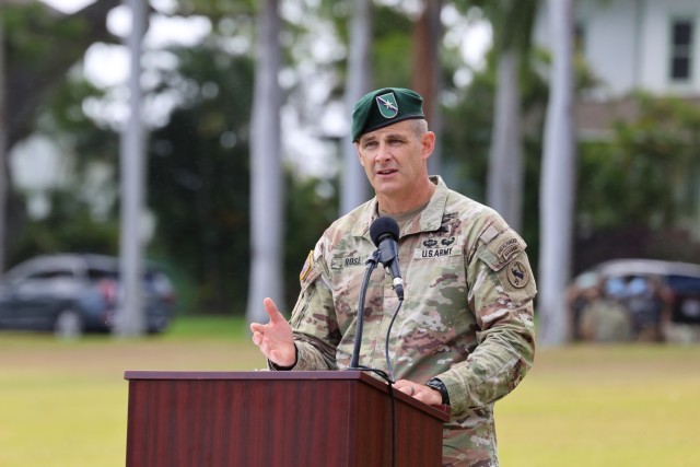 Brig. Gen. Michael D. Rose relinquishes command of the 3d Multi-Domain Task Force to Col. Wade A. Germann during a change of command ceremony on historic Palm Circle at Fort Shafter, Hawaii, June 18, 2025. (U.S. Army photo by Sgt. Perla Alfaro)