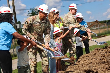 Leaders break ground on new CDC at Fort Knox