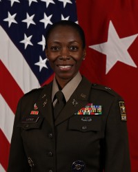 BG Urbi N. Lewis