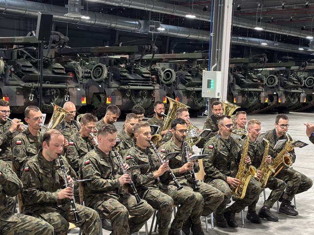 AFSBn-Poland changes leadership at the Army’s newest, most modern APS worksite