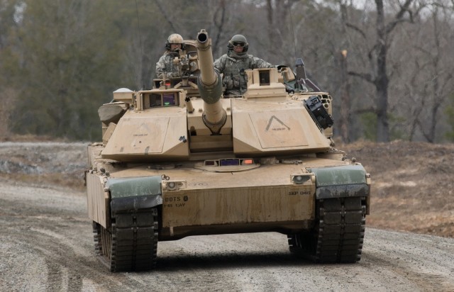 2020 01 29 Armor Basic Officer Leaders Course Students conduct Abrams maneuver exercise