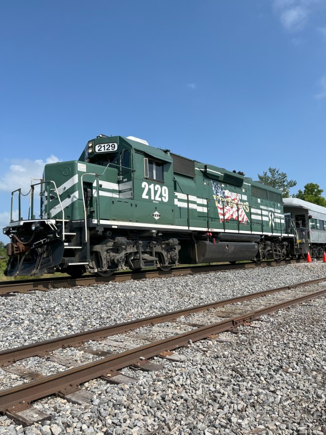 A P&L Railway engine awaits passengers at Fort Knox, Kentucky, June 21, 2025.