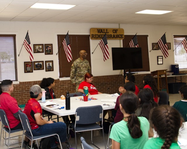 Middle school students participate in GEMS at White Sands Missile Range
