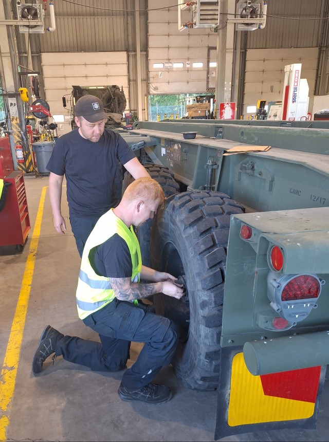 Automotive supervisor at APS-2 Zutendaal: ‘Army’s given me a lot of opportunities to grow’