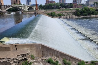 Corps of Engineers hosts Upper Saint Anthony Falls Lock and Dam open house