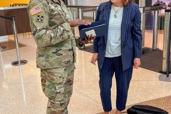 USASAC Public Affairs Director retires