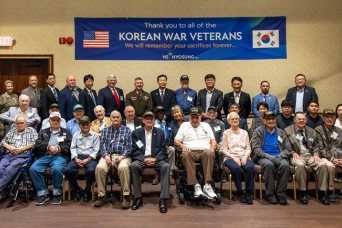 Korean War veterans receive salute from community