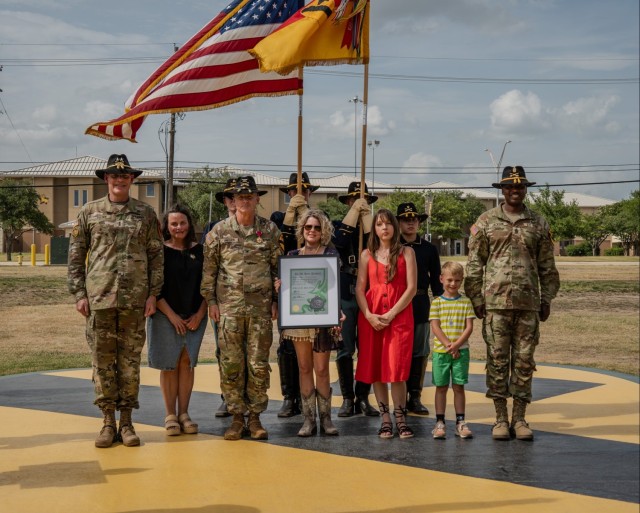 1st Cavalry Division Conducts Retreat Ceremony