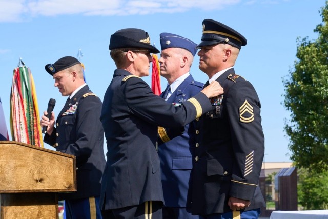 Colorado Army National Guard Soldier Sgt. 1st Class Robert F. Cruz, 8th Civil Support Team, receives the Soldier’s Medal for Heroism from The Adjutant General of Colorado, Maj. Gen. Laura Clellan, during a ceremony at the Colorado Freedom...