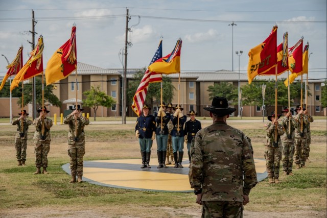 1st Cavalry Division Conducts Retreat Ceremony