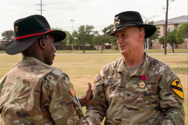 1st Cavalry Division Conducts Retreat Ceremony