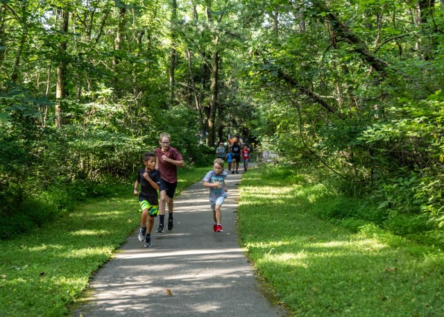 Over 300 individuals participate in the Freedom Days 5K fun run at Fort Knox, Kentucky, July 12, 2025.