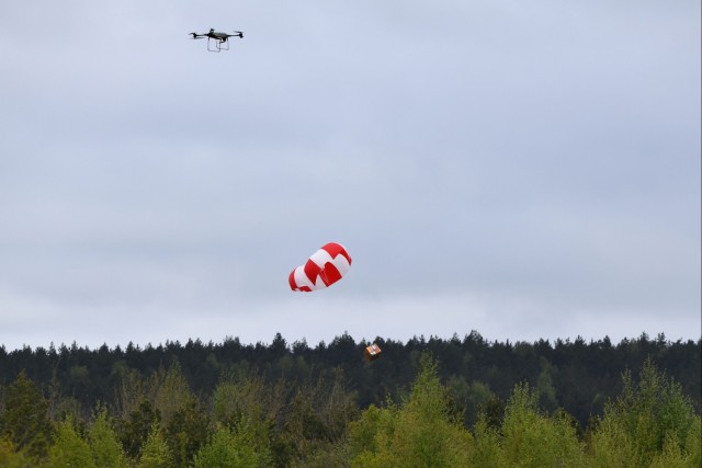Swift Response 2025: the 173rd Airborne Brigade tests drones for blood supply and material transport in a multinational combat exercise.