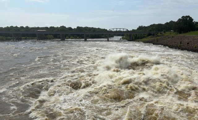 Engineers, lake office staff leverage high water, creativity to GOCI Hugo Dam