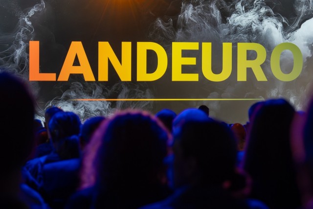 Army Air Defense General Speaks during LANDEURO