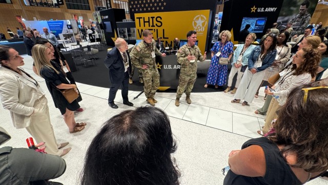 173rd Airborne Brigade attend LANDEURO in Germany