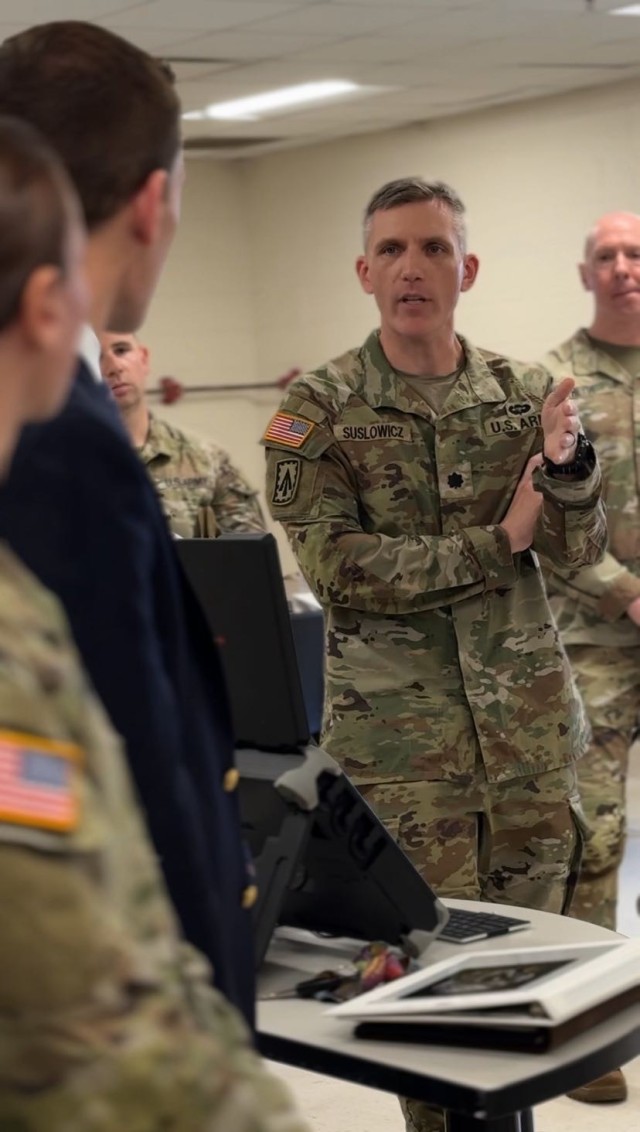 U.S. Army Lt. Col. Charles E. (Chuck) Suslowicz, Commander of the 11th Cyber Battalion, introduces his capability developers as they brief Mr. Brandon Pugh, Principal Cyber Advisor to the Secretary of the Army, on the battalion&#39;s cutting-edge...