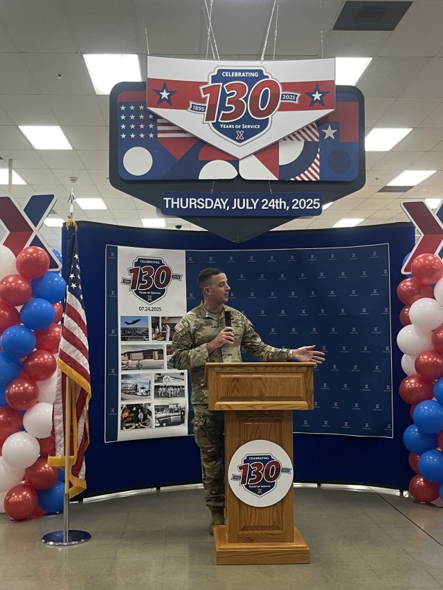Col. Chad Mixon, garrison commander of Fort Bragg, speaking at the Exchange&#39;s 130th Anniversary Bash.