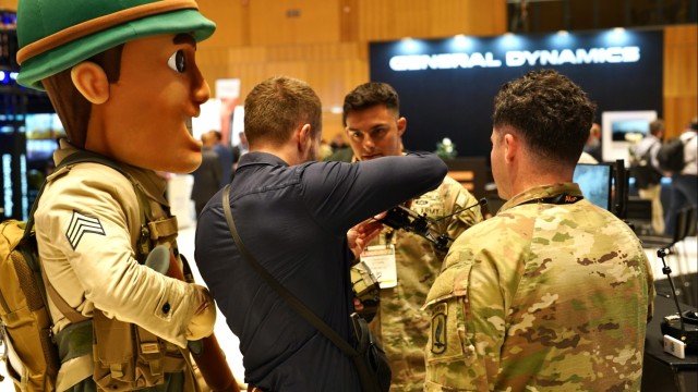 173rd Airborne Brigade attend LANDEURO in Germany