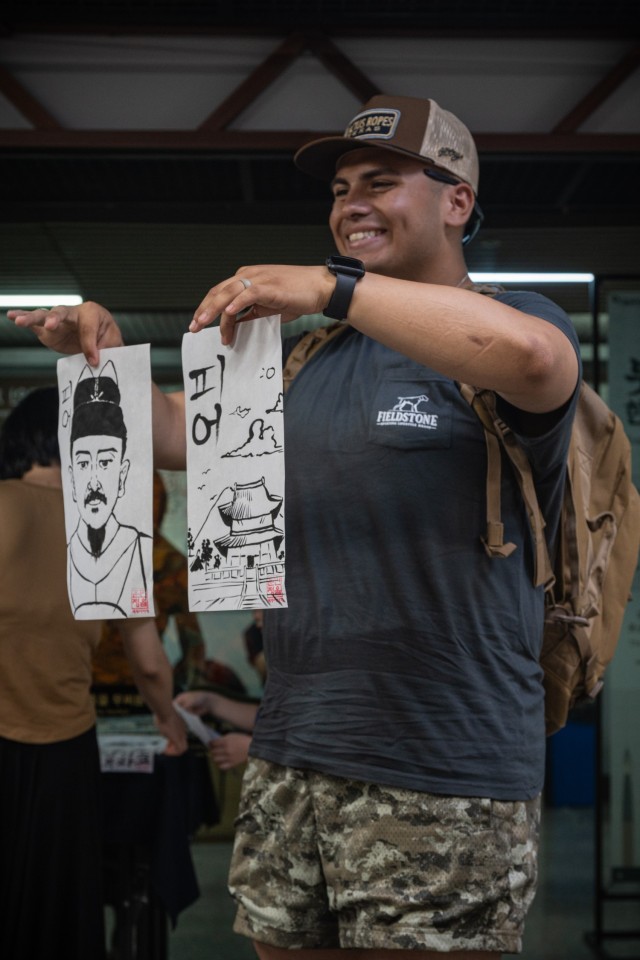 U.S. Soldiers assigned to the 55th Military Police Company, 210th Field Artillery Brigade and U.S. Army Garrison Yongsan-Casey receive a newcomers tour in Seoul, South Korea, July 31, 2025. The tour, hosted by the U.S. Army Garrison Casey...