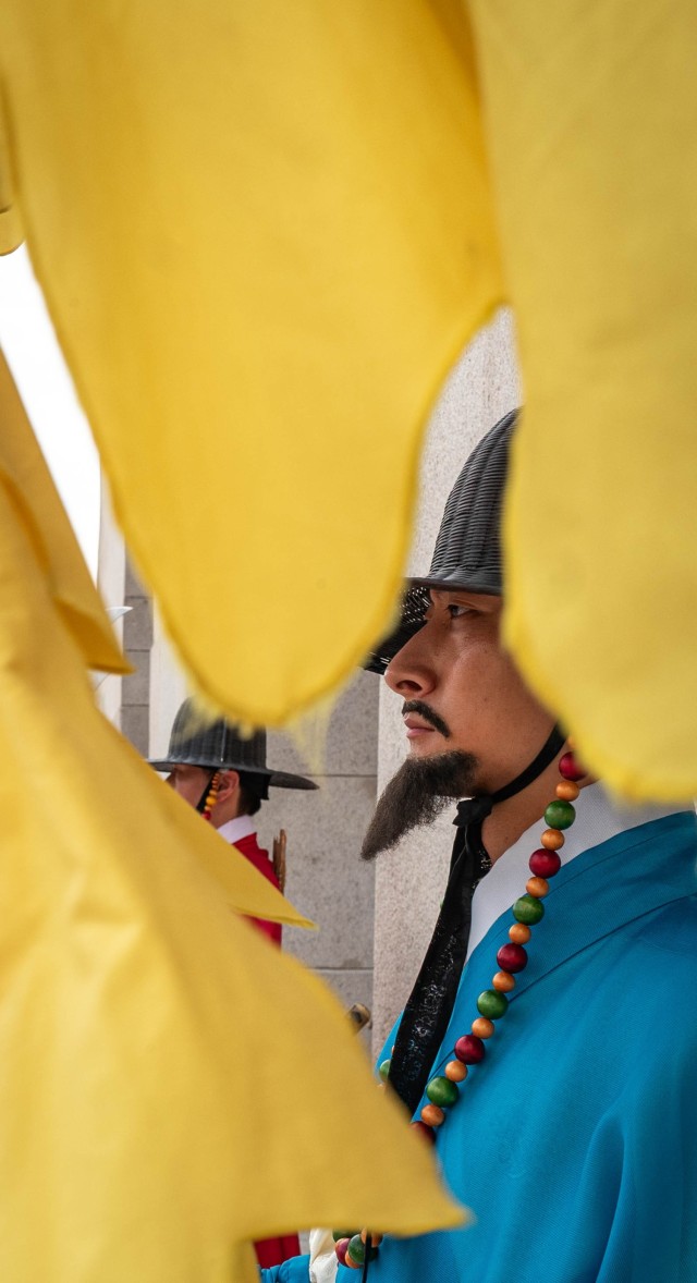 A Royal Guard stands to post at Gyeongbokgung Palace in Seoul, Korea, July 31, 2025. U.S. Army Soldiers serving at Camp Casey traveled to Seoul on a trip hosted by Gyeonggi-Do province as part of an effort to welcome service-members who have...