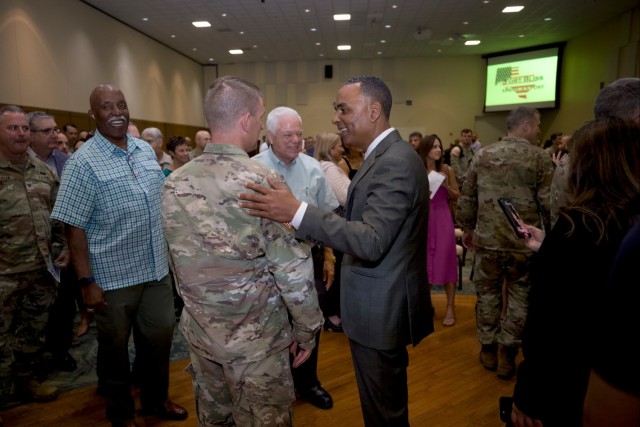 Fort Bliss Garrison welcomes new commander during Change of Command ceremony