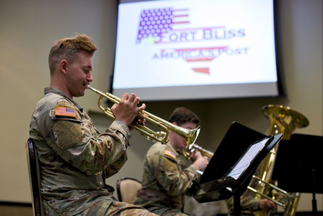 Fort Bliss Garrison welcomes new commander during Change of Command ceremony