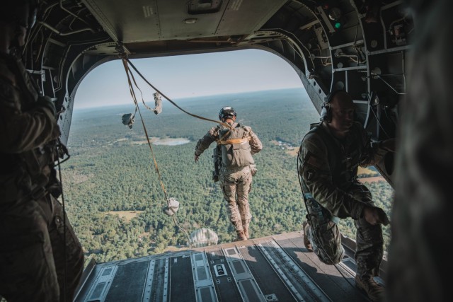 U.S. Army, Air Force and International Paratroopers conduct a foreign wing static line jump from a CH-47 Chinook helicopter onto Glen Rock Drop Zone during Leapfest in West Kingston, Rhode Island, Aug. 5, 2025. Leapfest is the largest, longest...