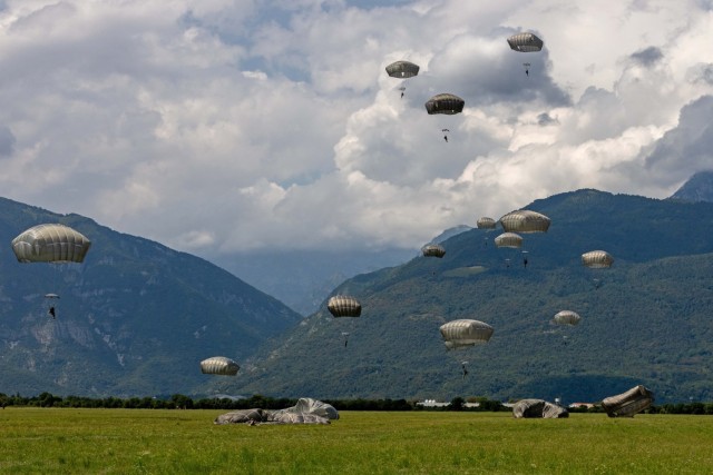 U.S. Army paratroopers assigned to 2nd Battalion, 503rd Infantry Regiment, 173rd Airborne Brigade, conduct an airborne jump out of a C-130 Hercules aircraft at Juliet Drop Zone, Aviano, Italy, July 22, 2025. The 173rd Airborne Brigade is the U.S....