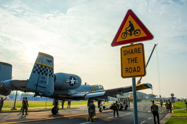 A-10 Thunderbolt II Traffic Circle Installation