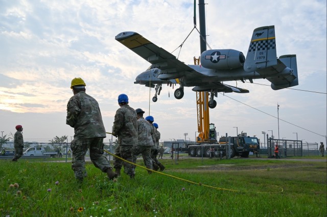 A-10 Thunderbolt II Roundabout Installation