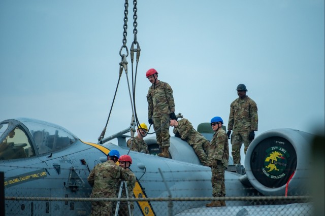 A-10 Thunderbolt II Traffic Circle Installation