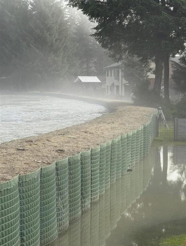 Temporary flood protection barriers prove effective during flood event in Juneau