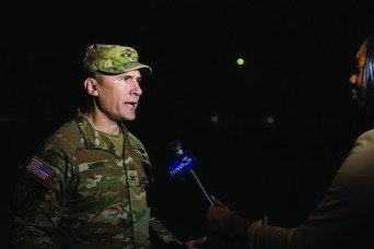 Leading Through the Lens: Strategic Communication in the Social Media Age