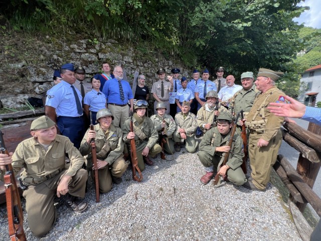 Ceremony in Pianosinatico to Honor Two U.S. Soldiers Killed in WWII
