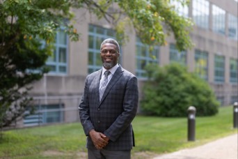 The unsung experts behind Army freight flow