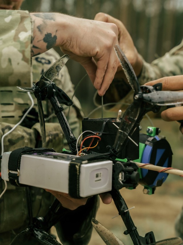 173rd Airborne Brigade Test FPV Drones During Swift Response 2025