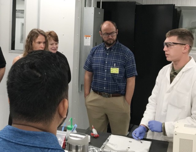 CH459 Chemical Engineering Lab