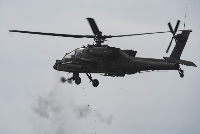 U.S. and Polish Forces Showcase Apache Air and Ground Integration Capabilities in Poland