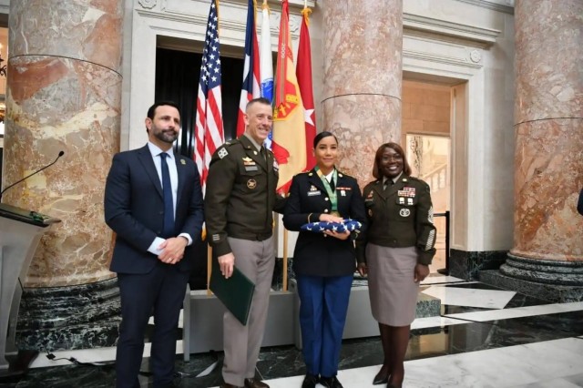 A New Chapter Begins: Fort Buchanan Hosts a Retirement Ceremony