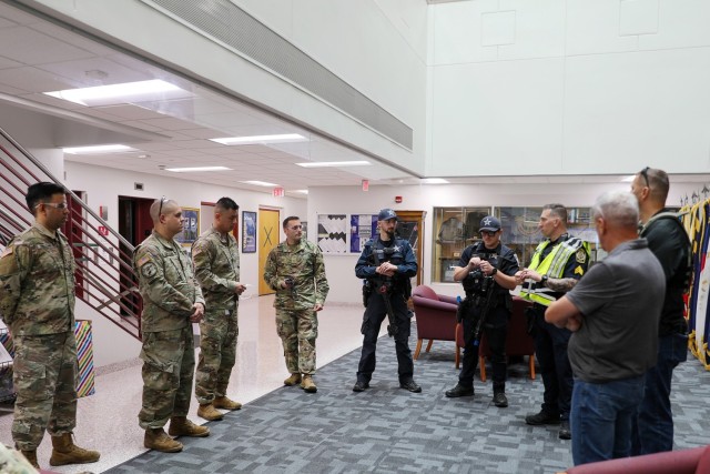 Army Reserve and local police partnership build on skills combatting active shooter events