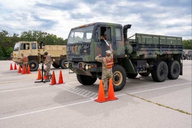 Motor transport operators’ road to excellence begins at Fort Leonard Wood