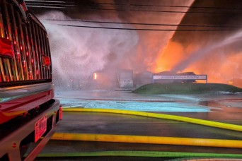 Kentucky National Guard responds to fatal civilian plane crash