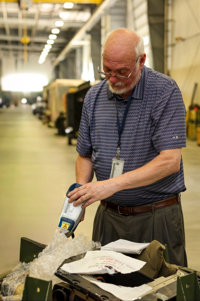 Fort Lee CASCOM Safety Team Partners with DLA Strategic Materials to Recycle Radioactive Commodities, Germanium – a commodity critical to national security