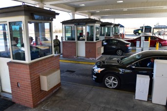 Gate operations for New Year’s Day holiday weekend