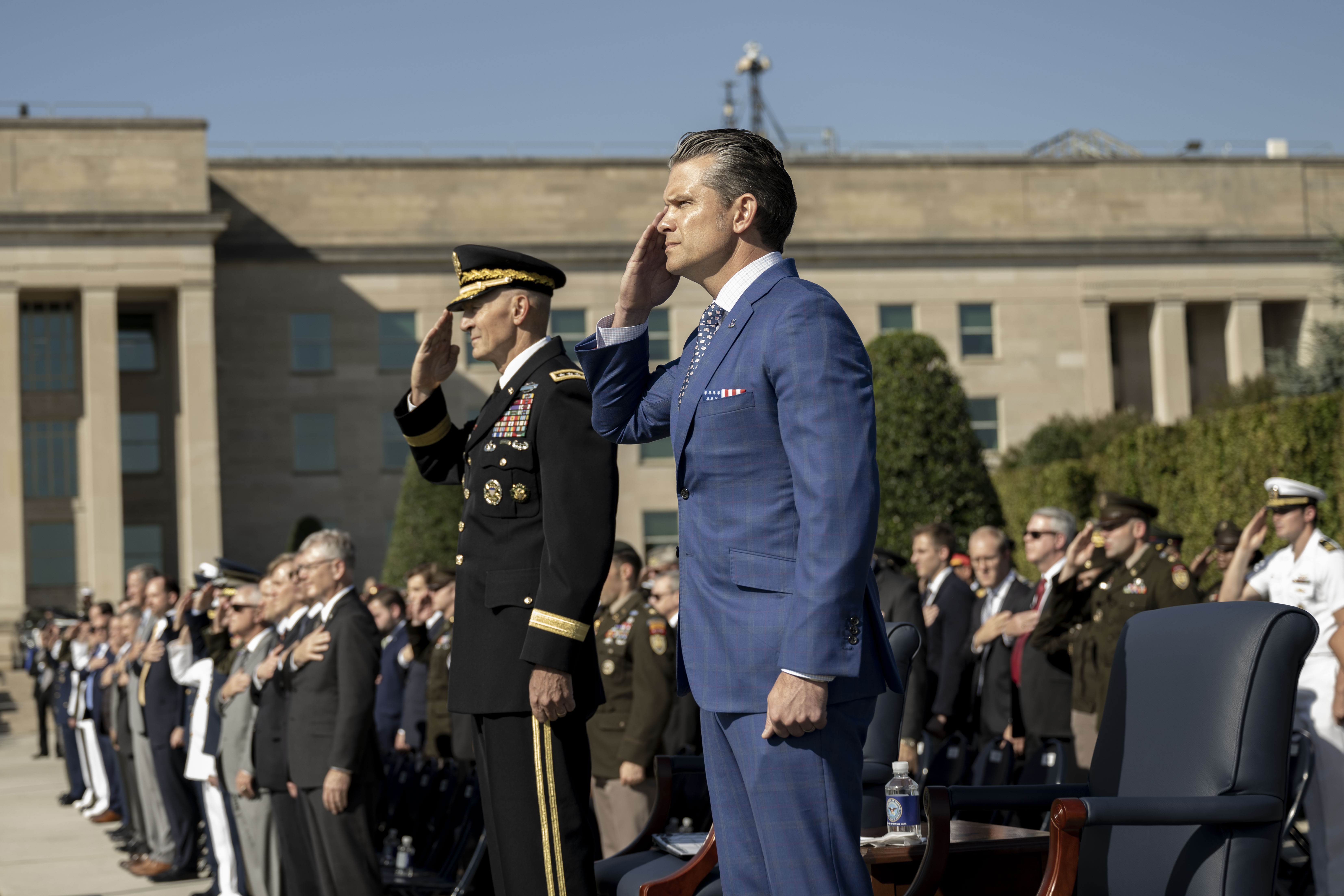 SecWar, CSA Honor the Colors